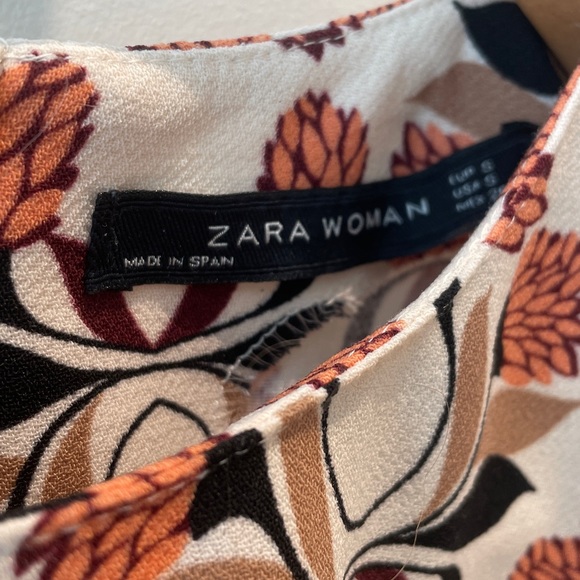 Patterned Zara top - Picture 4 of 4